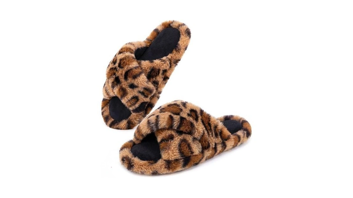 Snug Leaves Women's Fluffy Cross Band Open Toe Slippers With
