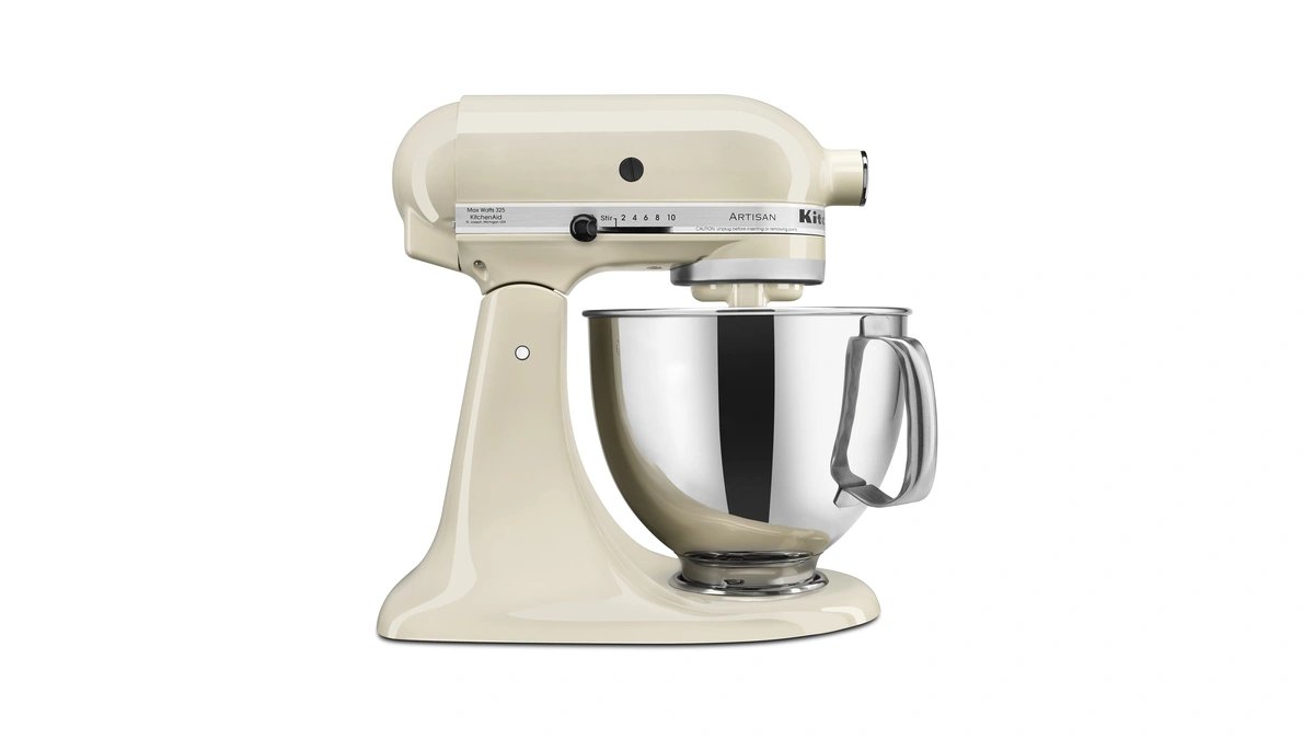 Kitchenaid Artisan Series 5 Quart Tilt Head Stand Mixer With