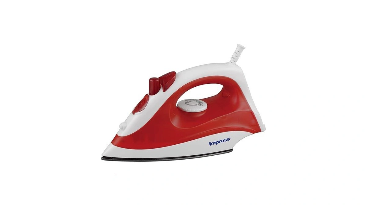 Impress Basic Clothing Iron | Non-stick | Compact | Spray