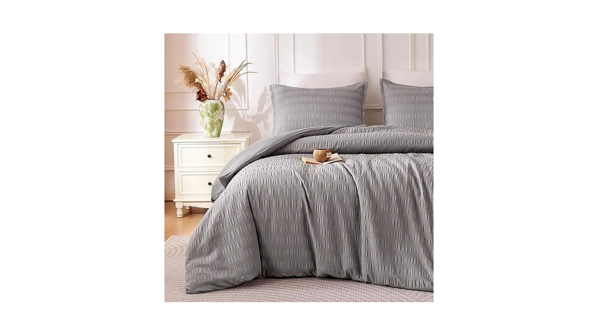Sleep Zone Striped Duvet Cover Set King Size, 3 Pieces