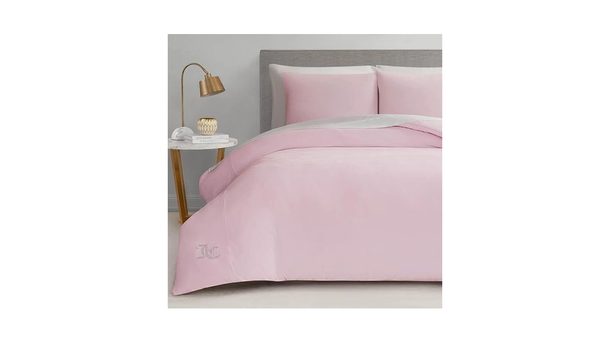 Juicy Couture Marshmallow Pink Velour Full/queen Comforter Set - 3