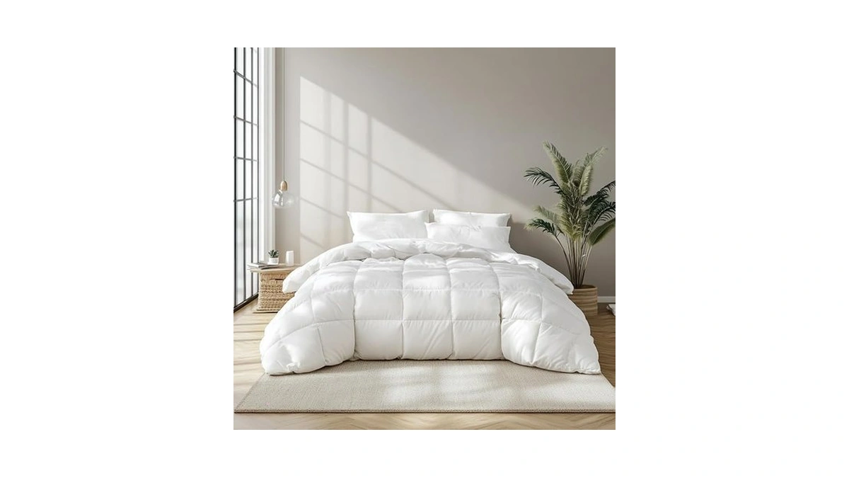 Beautyrest Queen Size White Goose Feather Down Fiber Comforter -100%