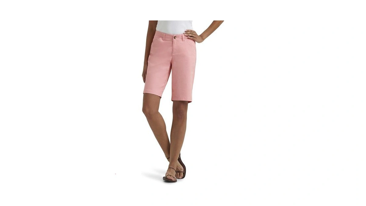 Lee Women's Legendary 9" Chino Bermuda Short, Chouchette, 18