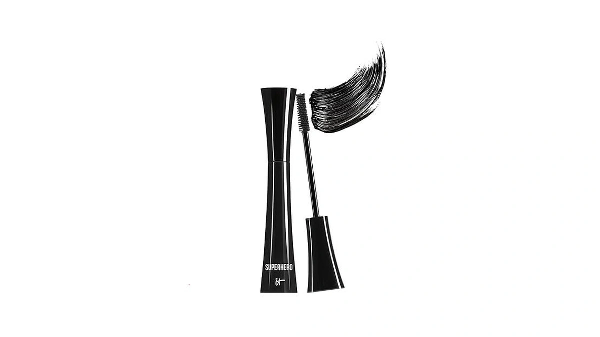 It Cosmetics Superhero Mascara – Volumizing & Lengthening Black Mascara,