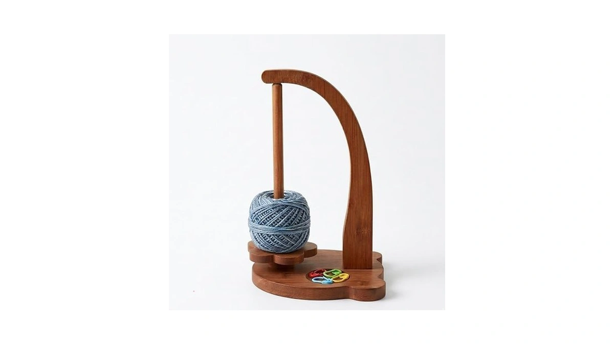Blingcute Wooden Yarn Holder For Crochet And Knitting, 360° Rotating