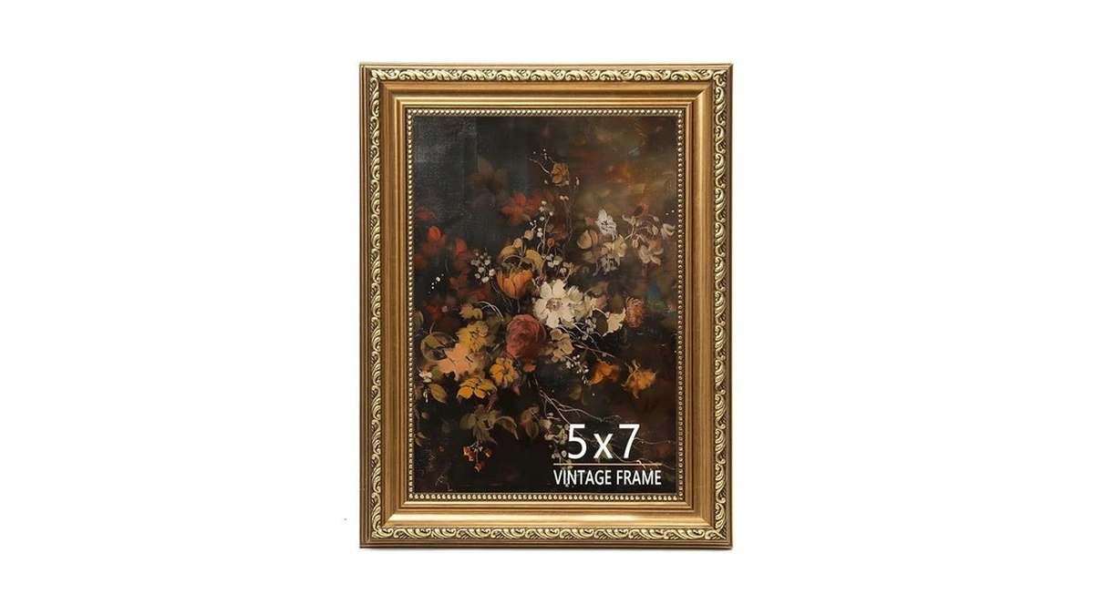 Astrdecor 5x7 Vintage Gold Picture Frame, Ornate Antique Photo Frame