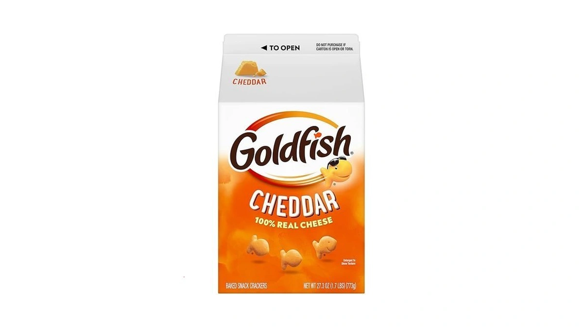 Goldfish Cheddar Cheese Crackers, 27.3 Oz Carton