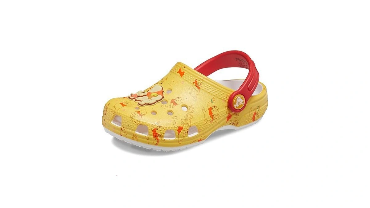 Crocs Unisex-child Classic Winnie The Pooh Clogs | Toddler Shoes,