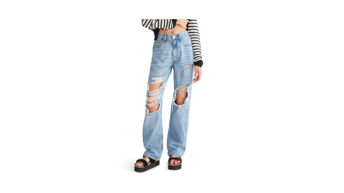 Aeropostale Womens Juniors High Rise Loose Fit Jean, Medium Wash,