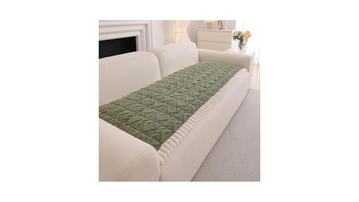 Dreamingo Fuzzy Pet Couch Cover With Geometric Jacquard, Washable &