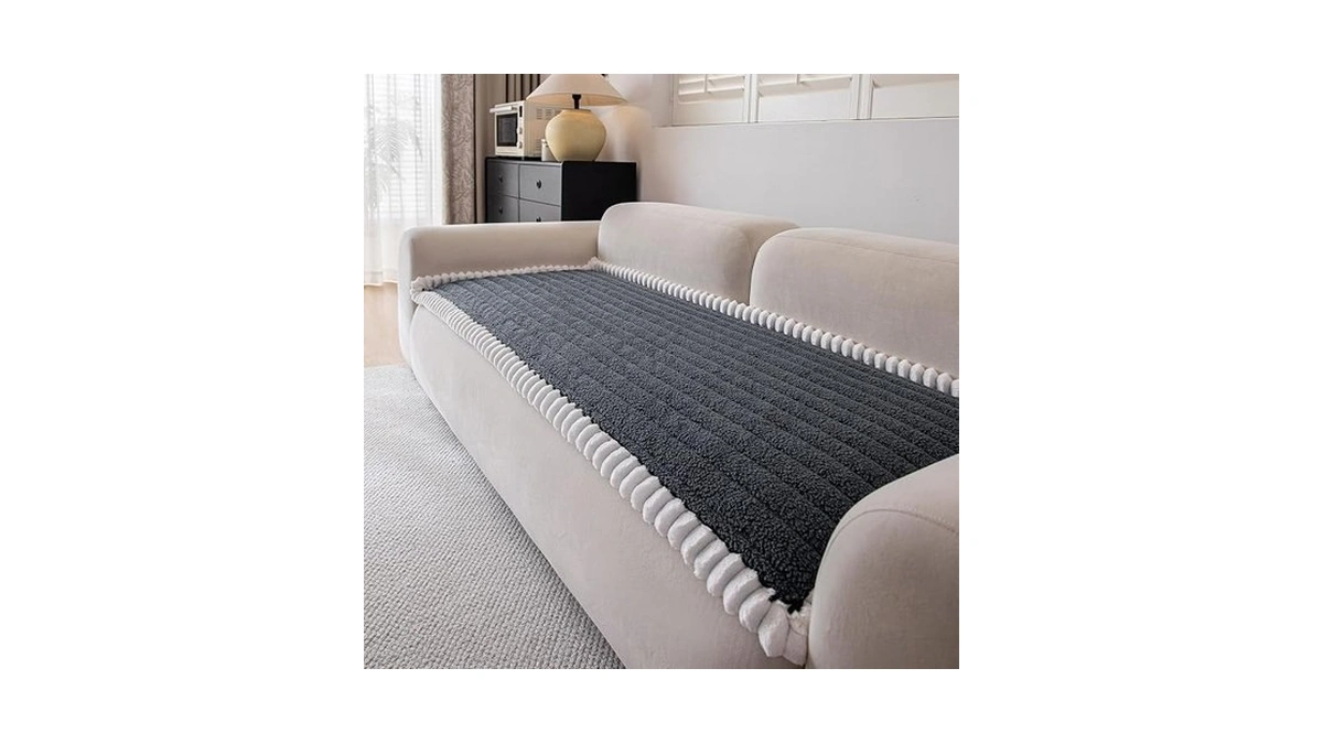 Dreamingo Non Slip Couch Cover For Dogs Fuzzy Pet Sofa