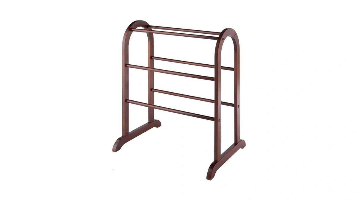 Winsome 94326 Wood Quilt Rack With 6 Rungs, Antique Walnut