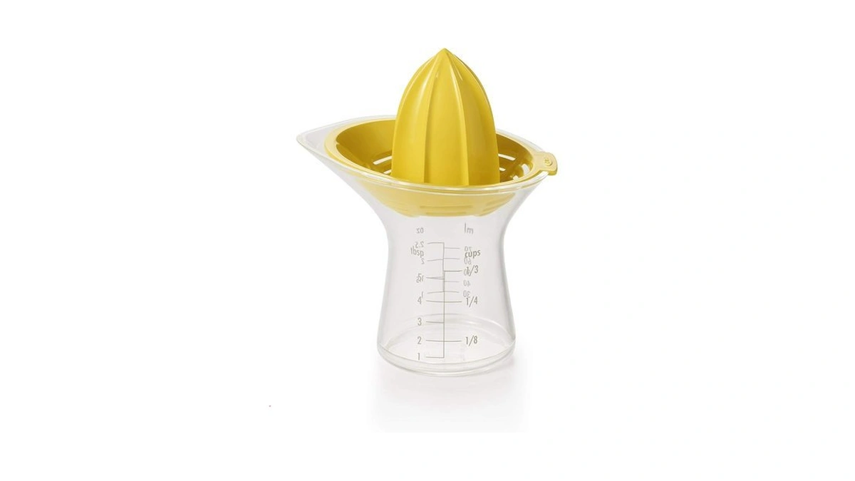 Oxo Good Grips Small Citrus Juicer