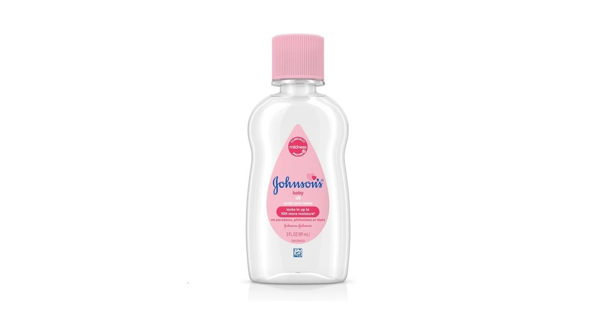 Johnson's Baby Oil, Pure Mineral Oil To Prevent Moisture Loss