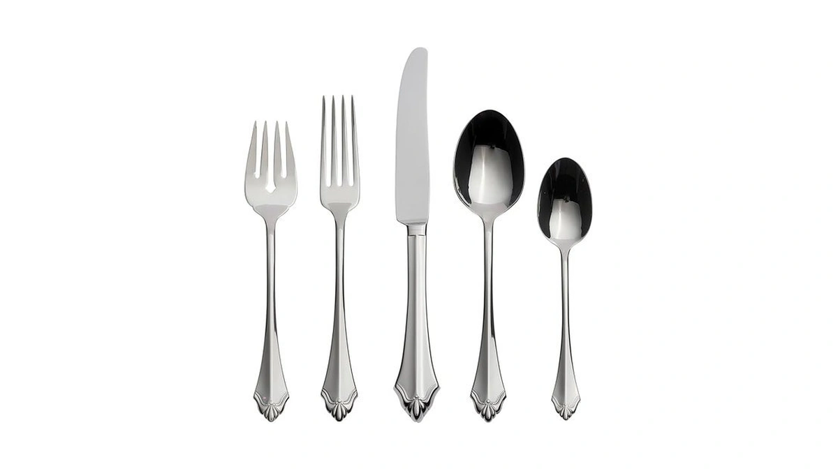 Oneida Kenwood 5 Piece Fine Flatware Set 18/10 Stainless Steel,