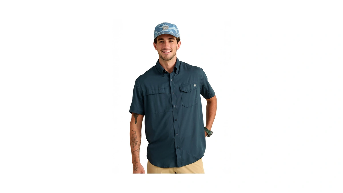 Huk Mens Tide Point Solid Short Sleeve Shirt, Button Down