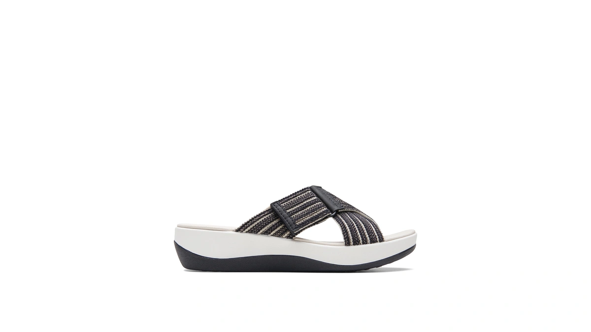 Clarks Cloudsteppers Women's Arla Wave, Black Combi Textile, 6.5 Medium