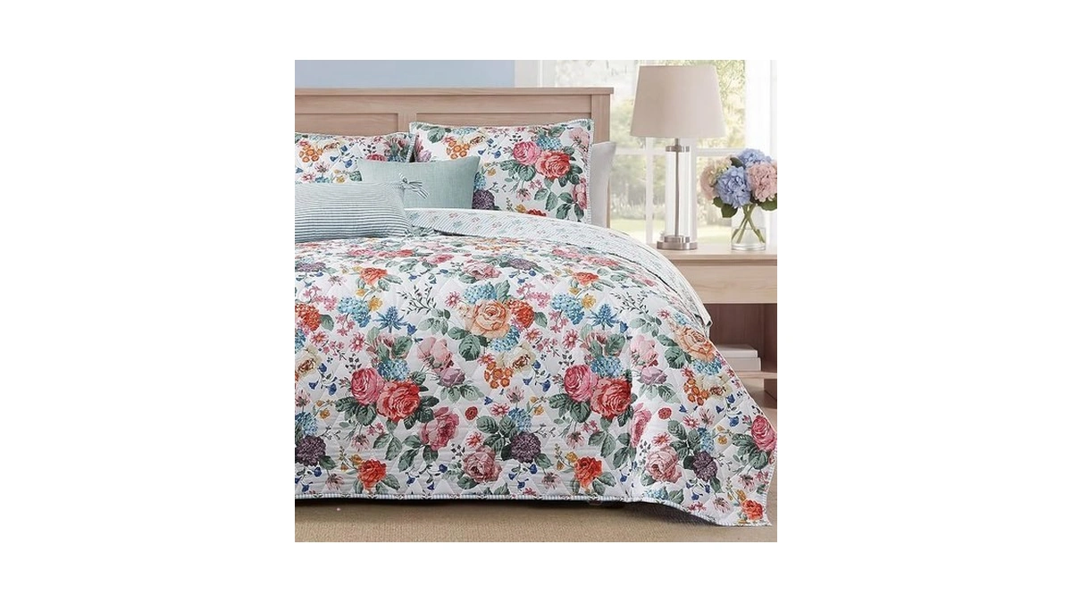 Wrensonge Floral Quilt Set King Size, 3 Piece Reversible Lightweight