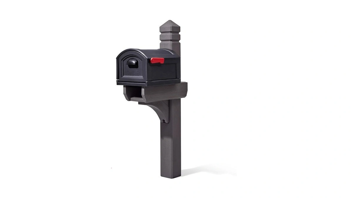Step2 Lakewood Extra Large Mailbox And Post, Usps T4 Capacity,