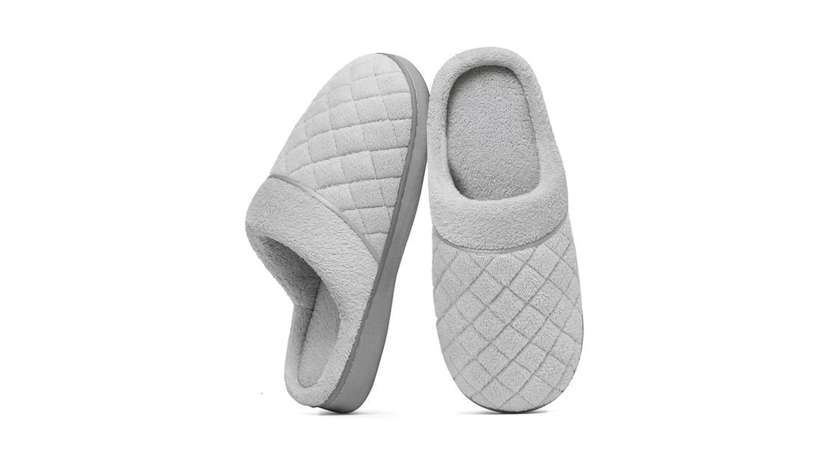 Litfun Unisex Wide House Slippers For Women Men Memory Foam