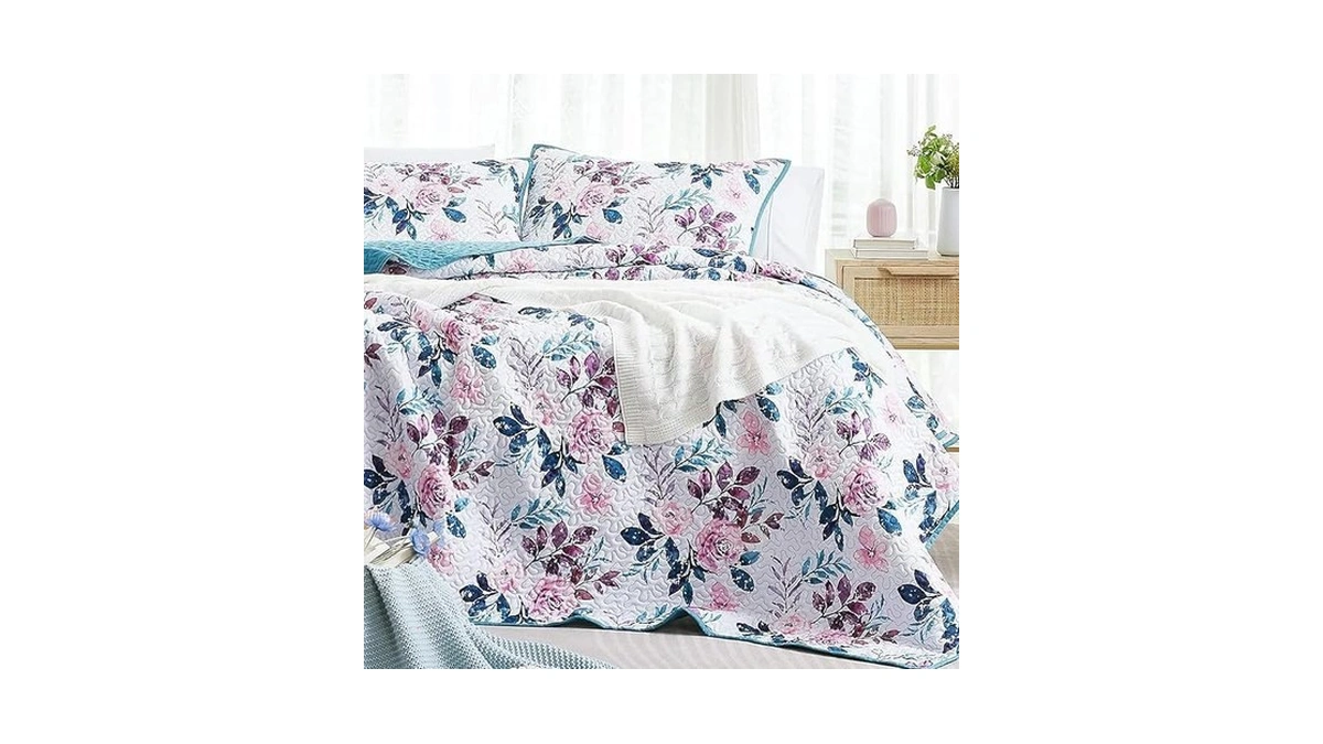 Wrensonge Floral Quilt Queen Size - Reversible Botanical Flower Quilt