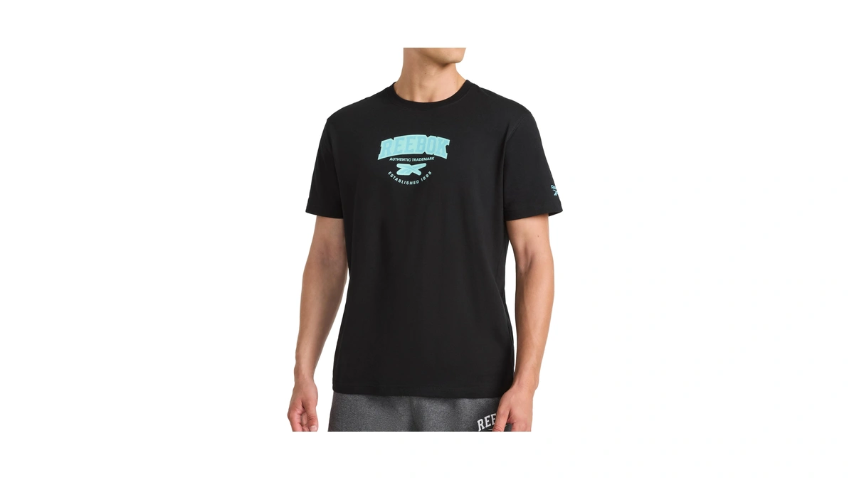 Reebok Men’s Crewneck Graphic Crewneck T-shirt, Standard Fit, Lightweight Cotton-poly