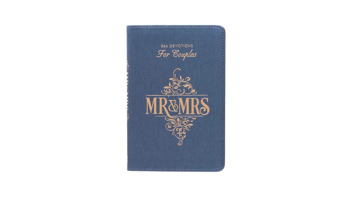 Mr. & Mrs. 366 Devotions For Couples