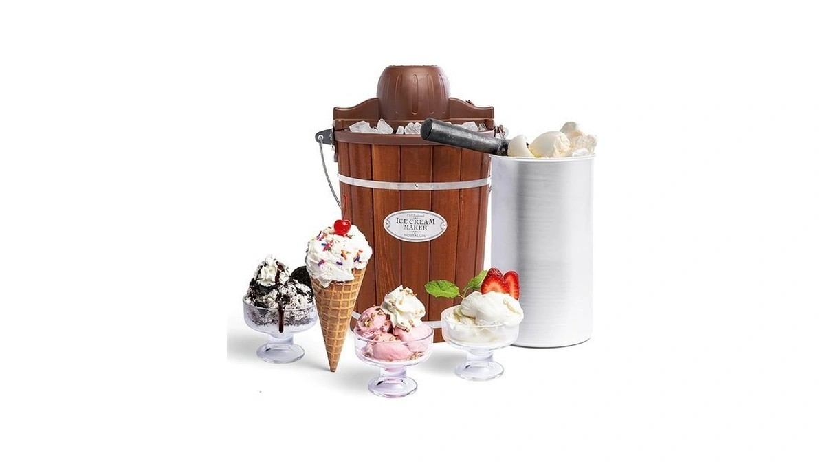 Nostalgia Electric Ice Cream Maker With 6 Qt Capacity -
