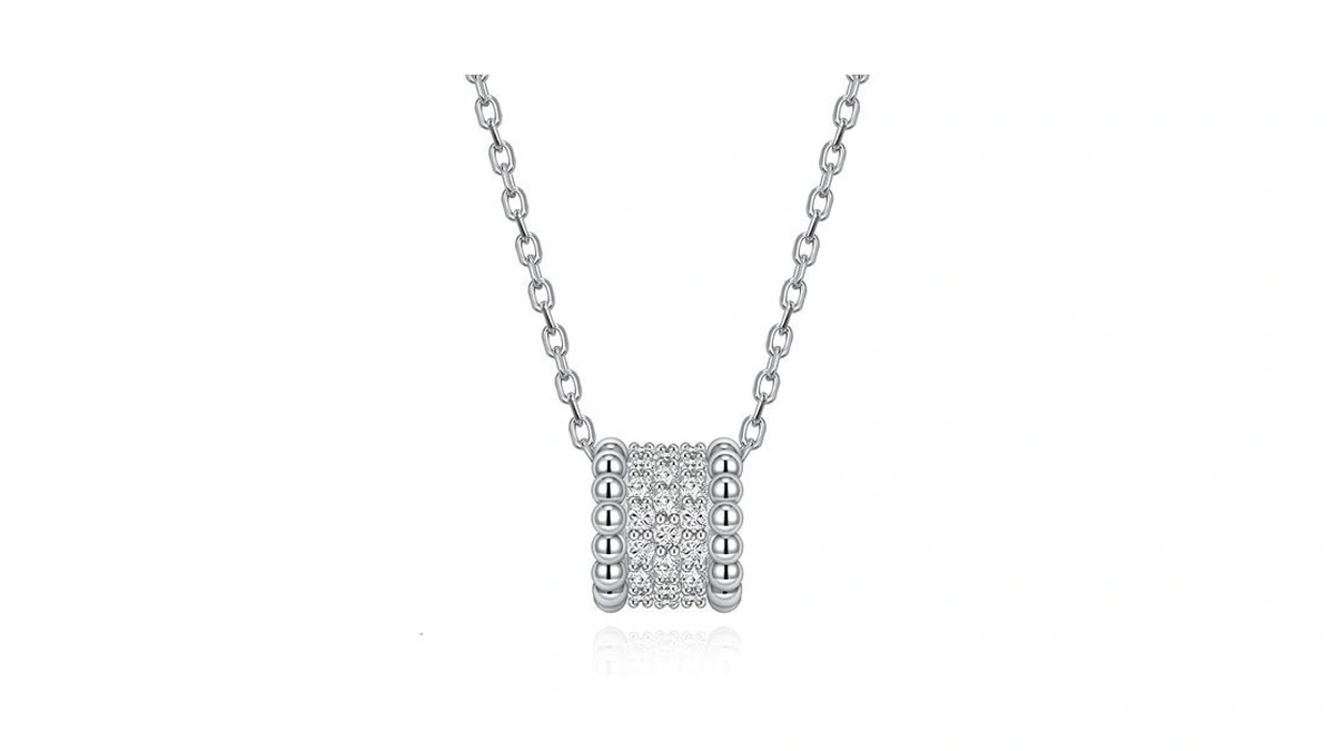 Hitlinker Moissanite Milgrain Necklace For Women, Sterling Silver 925 Column
