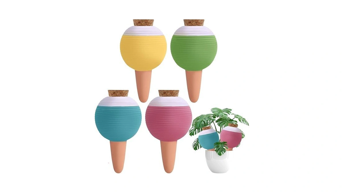 4pcs Plant Watering Globes, Large Terracotta Automatic Watering Stake Devices