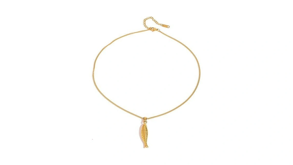 Famarine Fish Necklaces For Women Sardine Fish Charm Jewelry