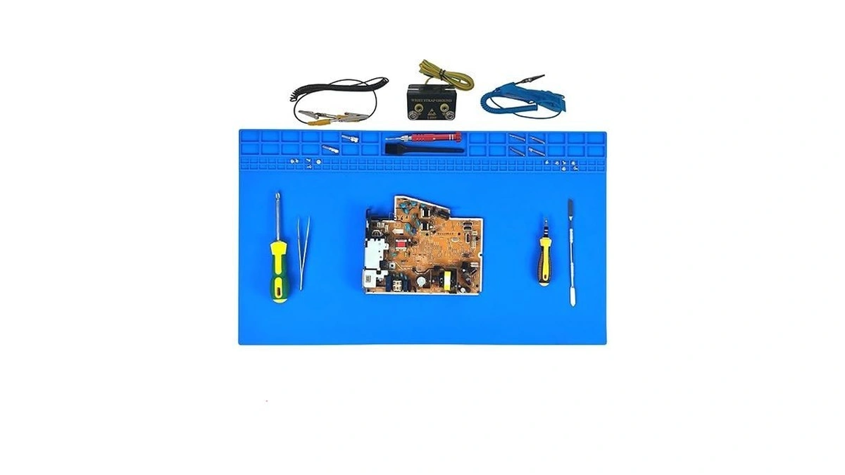 Esoldnic 23.7'' X 13.8'' Large Soldering Mat With Wrist Strap