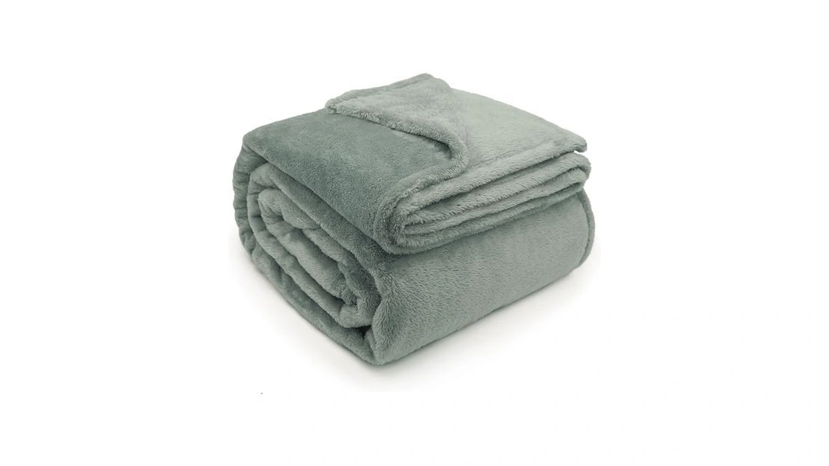 Dez Furnishings Ultra Soft Plush Fleece Throw Blanket, Double Sided