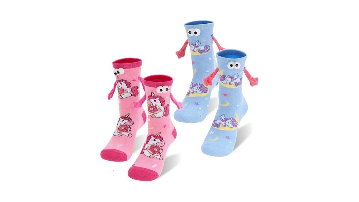 Amazon coupon: Scenicamp 2 Pairs Funny Magnetic Hand Ho