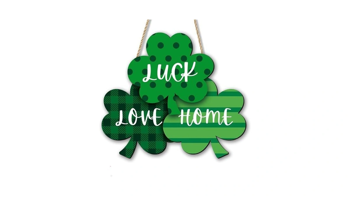 St. Patrick’s Day Decorations, Wooden St. Patrick’s Day Door Sign,