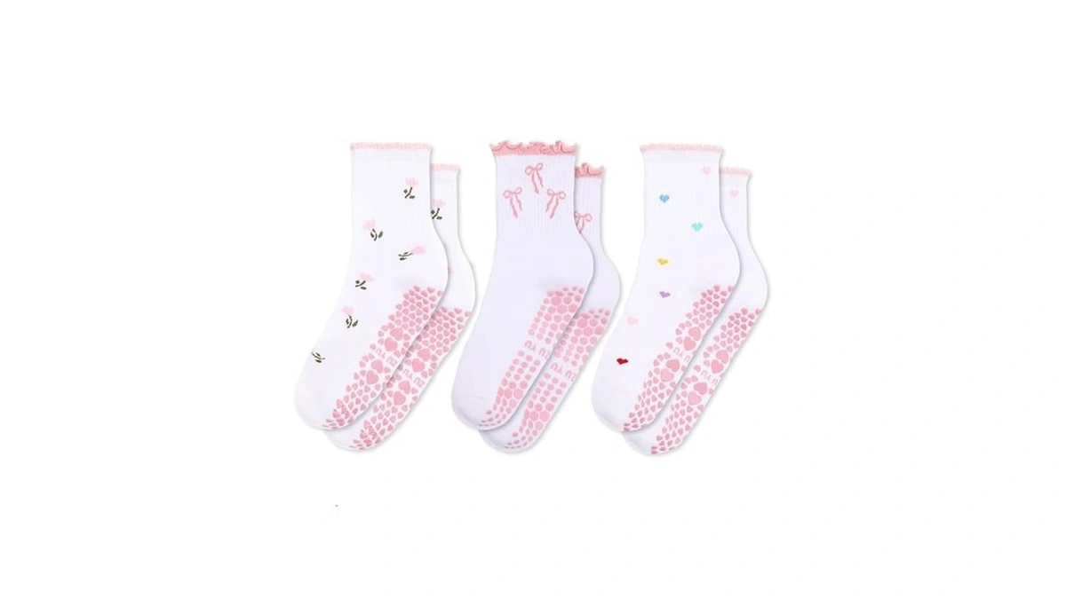 Soxitoevy 3 Pairs Cute Pilates Socks For Women