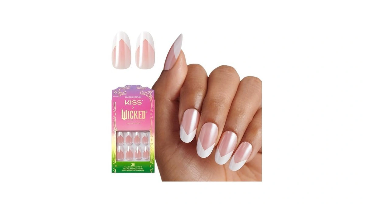 Kiss X Wicked: For Good Press On Nails, ‘good News