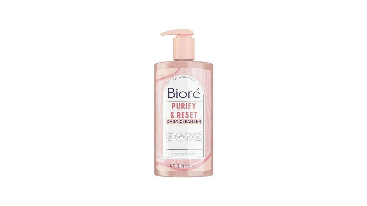 Bioré Rose Quartz + Charcoal Daily Purifying Cleanser, Oil Free