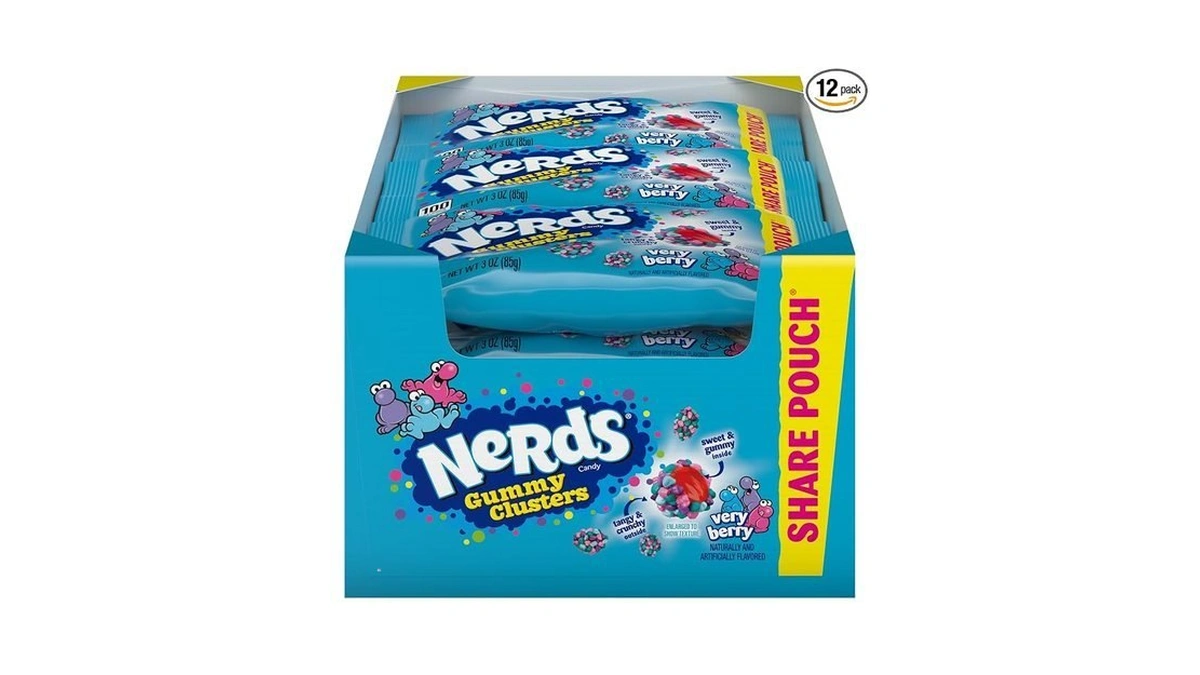 Nerds Gummy Clusters Candy, Very Berry, Crunchy And Gummy, 3