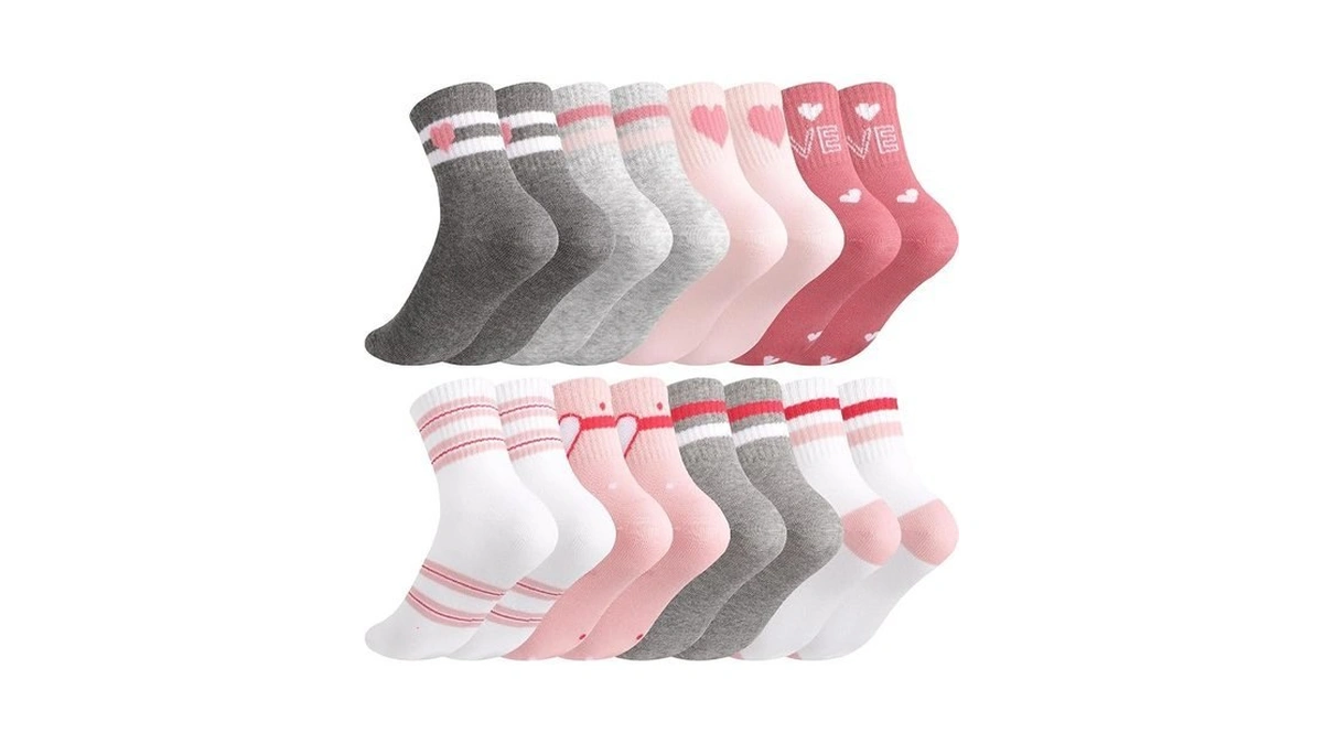 Soxitoevy Girls Crew Socks, 8 Pairs Heart And Striped Mid