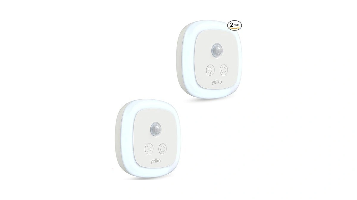 Yelko Motion Sensor Night Light With Dusk To Dawn Sensor