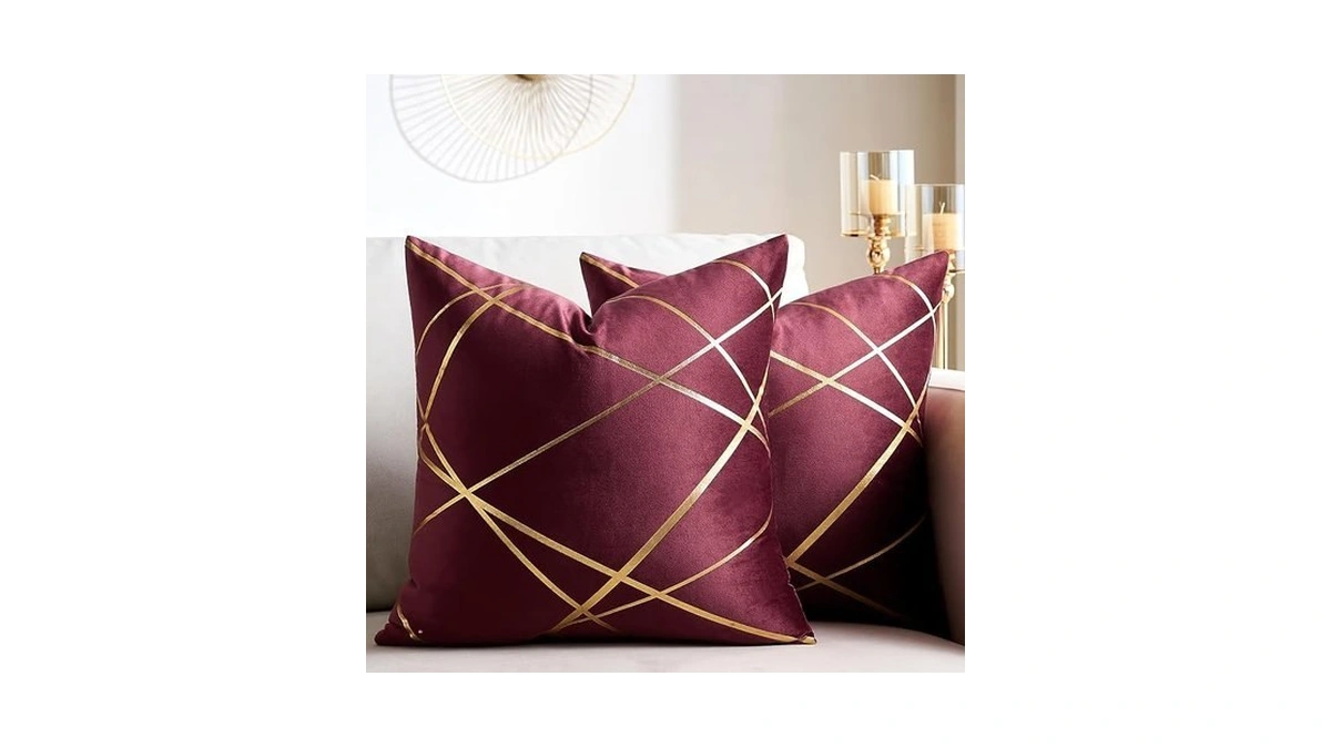 Exlizondeco Wine Red Decorative Pillow Covers Gold Velvet Throw Pillows