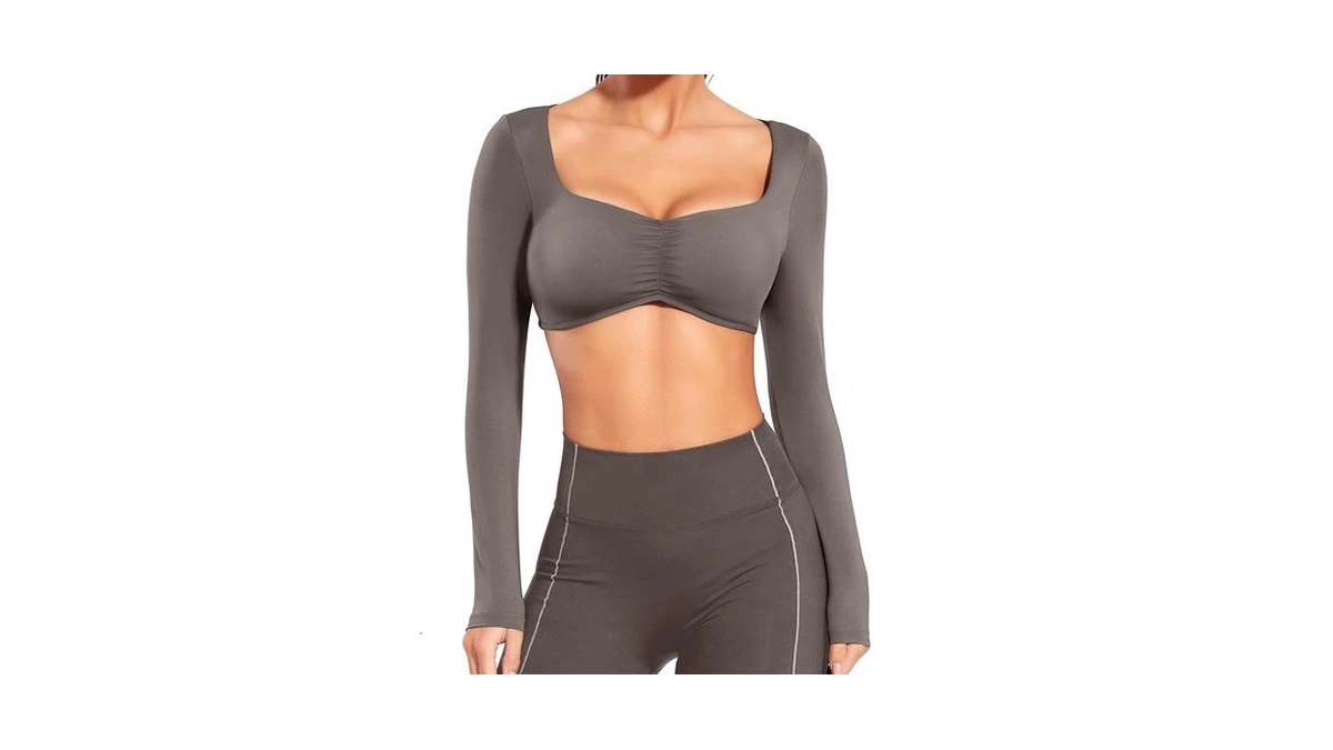 Seasum Women Elevate Long Sleeve Crop Top Sleeve Padded Sports