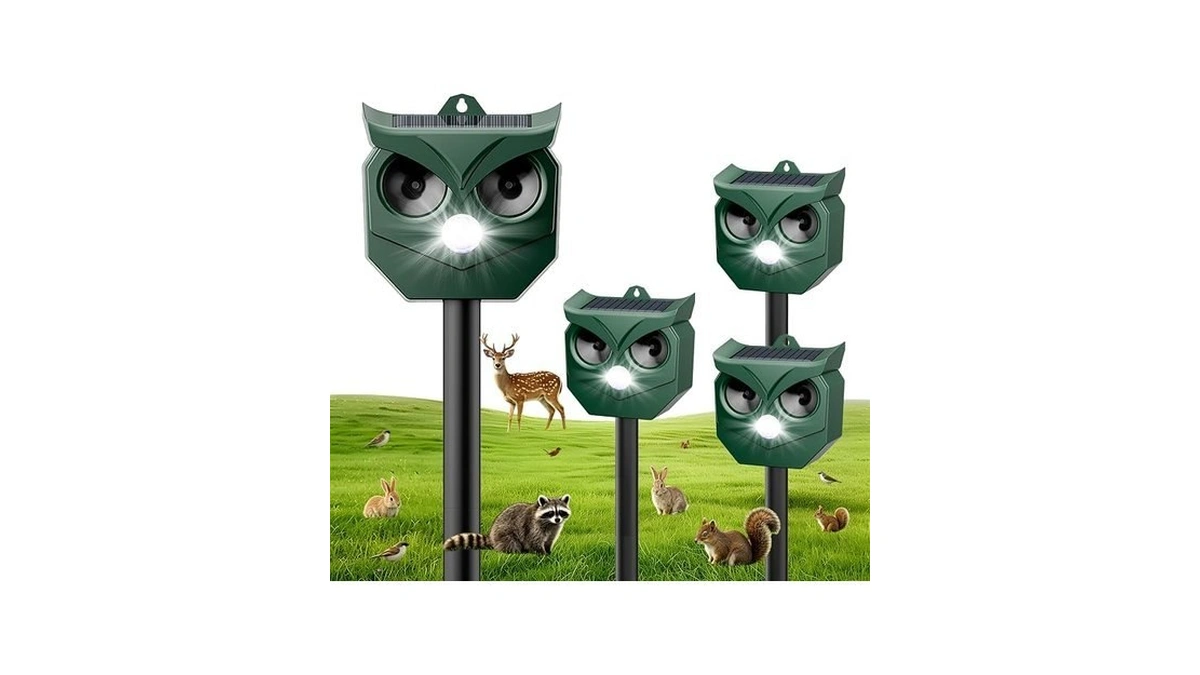 4 Pack Solar Ultrasonic Animal Repeller With Flashing Led Lights
