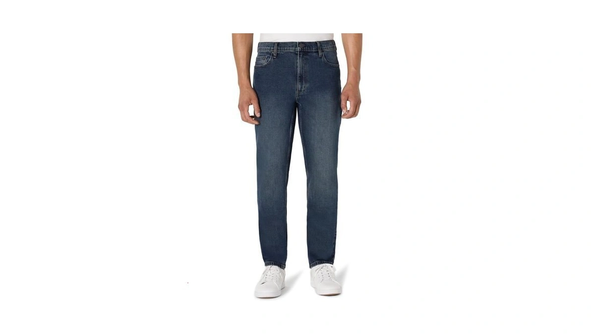 Amazon Essentials Men's Low Stretch Athletic Fit Jeans, Tinted Dark