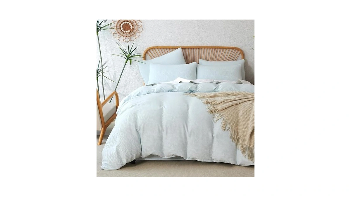 Bupird Queen Duvet Cover Light Blue, Luxury Brushed Microfiber Double-layer