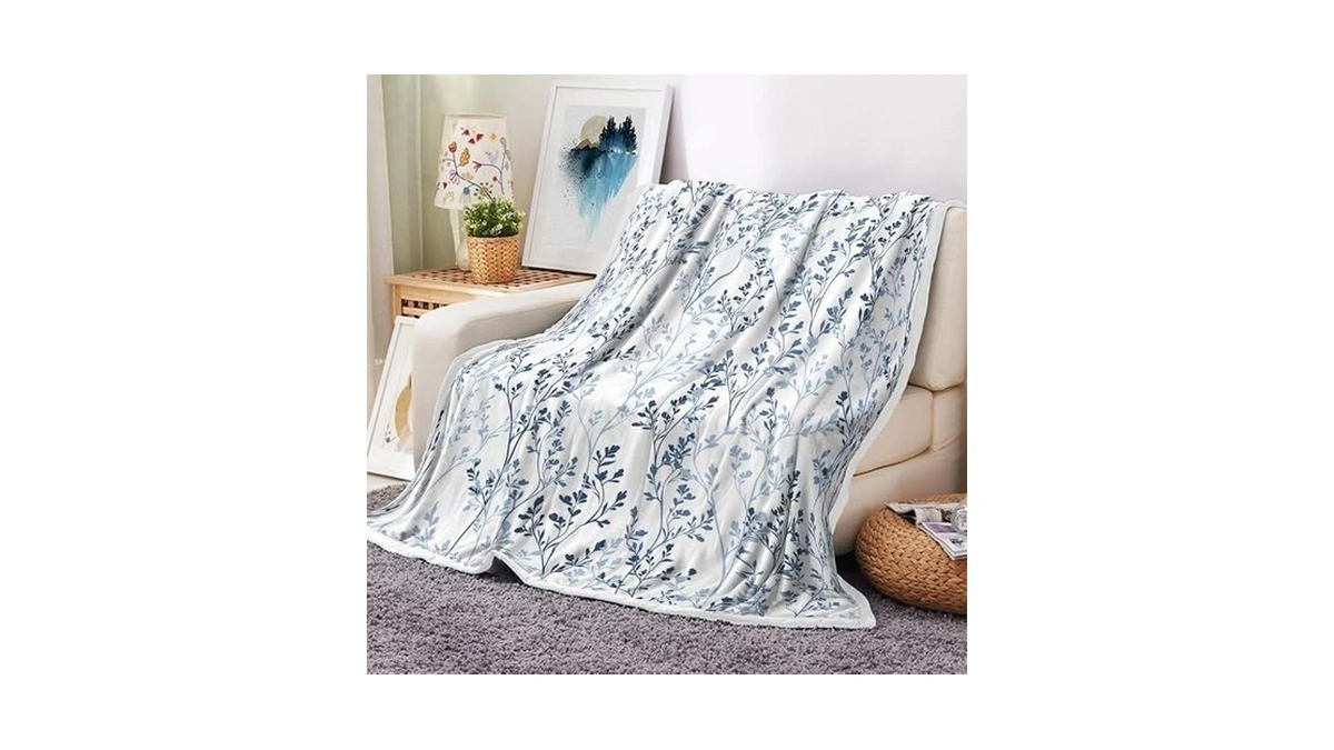 Floral Throw Blankets, Vintage Flowers Throw Blankets Boho Farmhouse Blankets,
