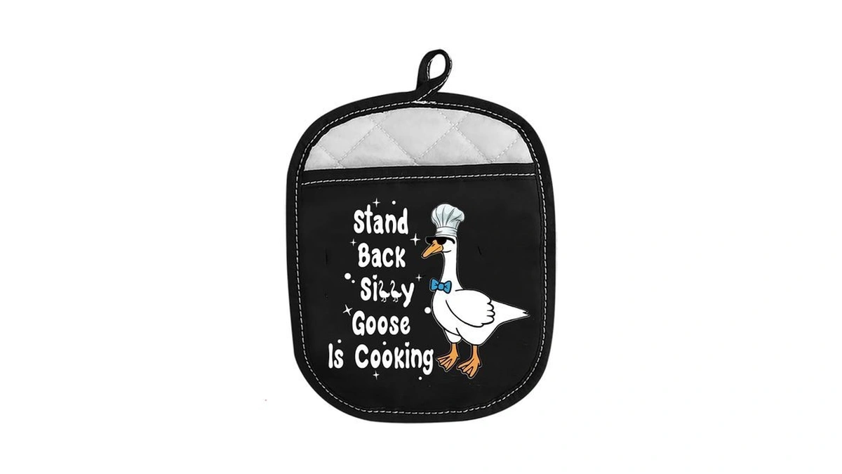 Funny Stupid Goose Stand Back Goose Is Cooking Kitchen Pot