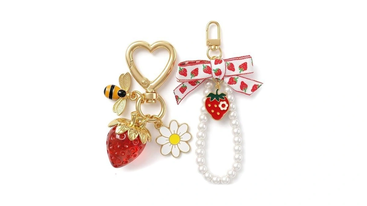 Udpp 2pcs Cherry Keychain & Pearl Bow Keychain, Sparkly Bowknot