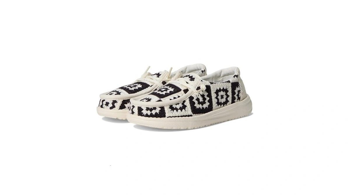 Heydude Kids Womens Wendy Cottage Crochet (little Kid/big Kid) Black/multi